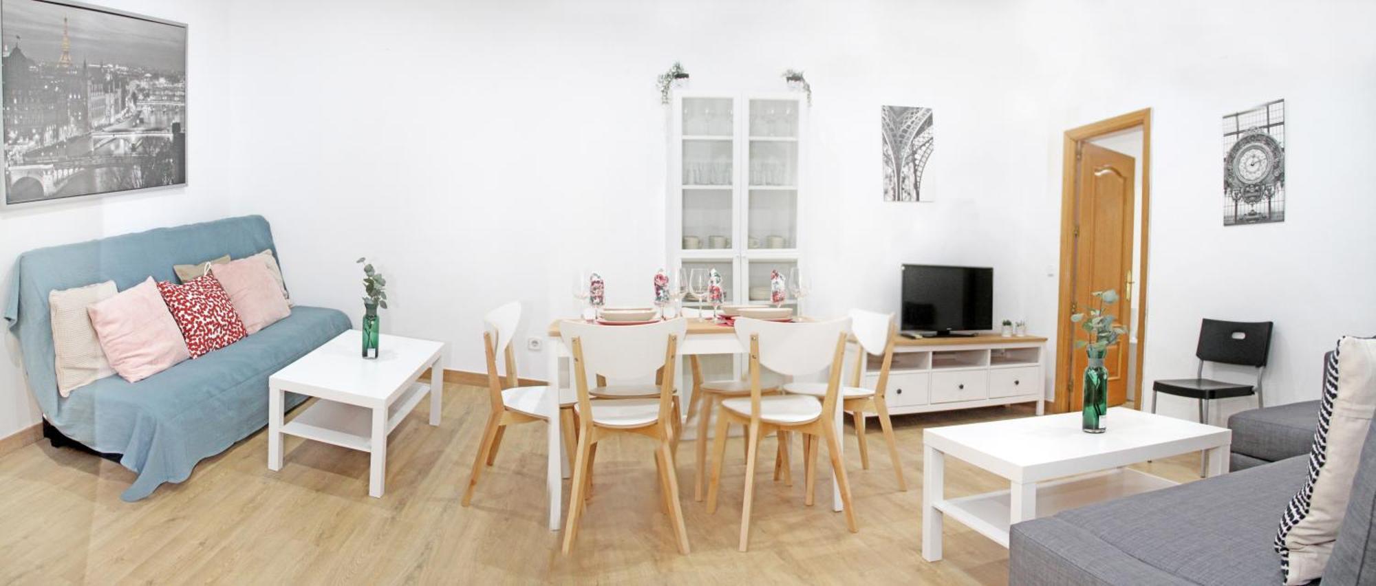 Lujosos En El Centro De Apartament Madryt